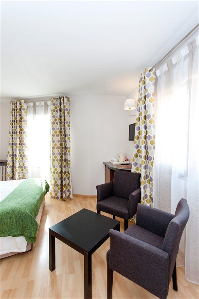 Auberge Du Poids Public Logis Hotel Saint-Félix-Lauragais Esterno foto